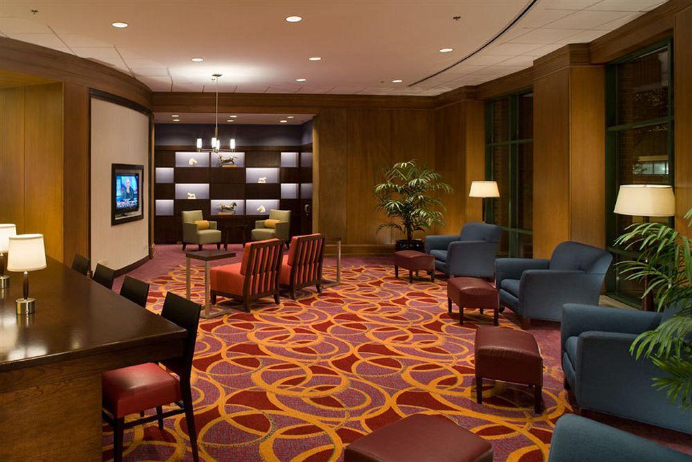 Courtyard By Marriott Chicago At Medical District-Uic Hotel Екстериор снимка