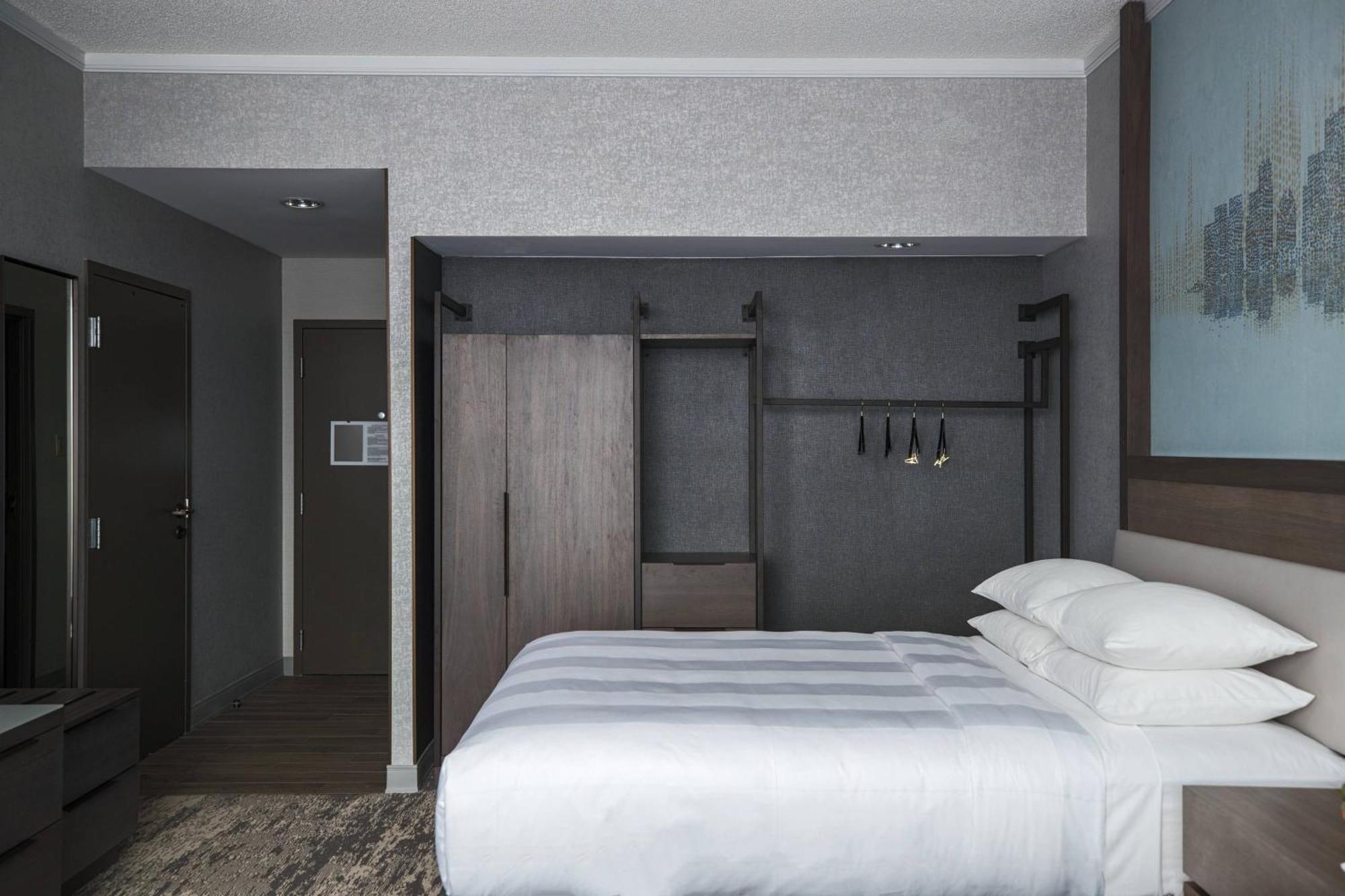 Courtyard By Marriott Chicago At Medical District-Uic Hotel Екстериор снимка