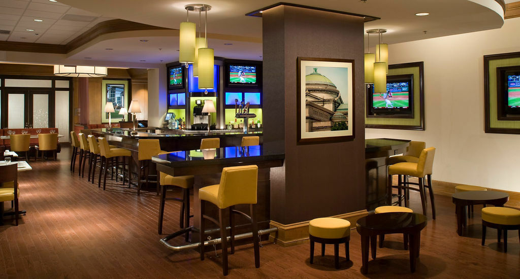 Courtyard By Marriott Chicago At Medical District-Uic Hotel Екстериор снимка